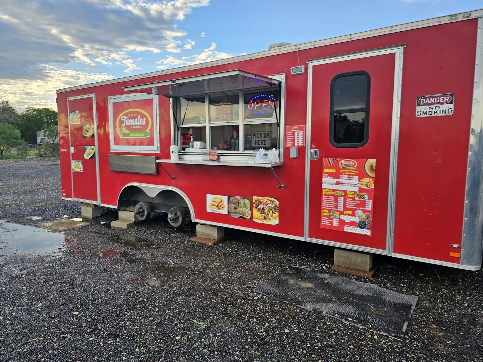 Gloria's Tamales & More food truck exterior in Cibolo, TX